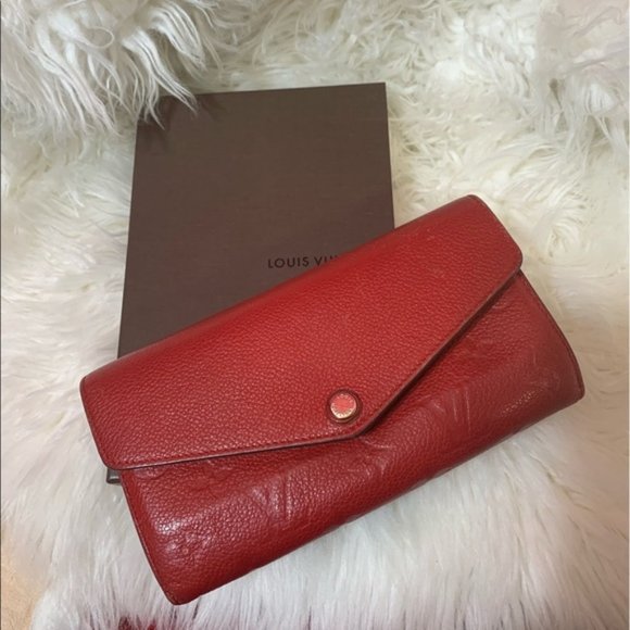 Louis Vuitton Handbags - Authentic Louis Vuitton Wallet Portefeuille Sarah